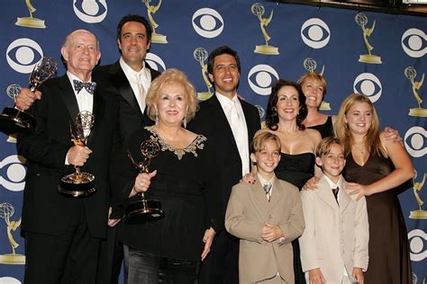 everybody loves raymond cast deaths.